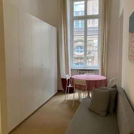 Maria Vittoria Ss דירה